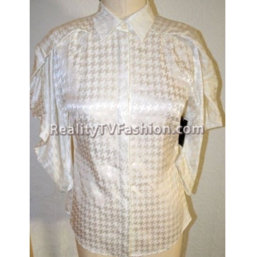 SOLD: Rachel Roy ivory houndstooth blouse